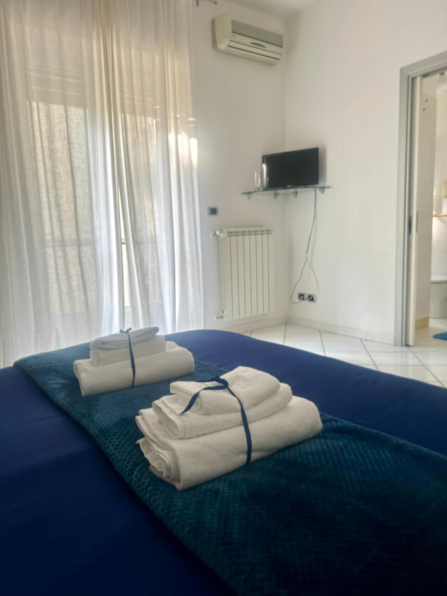 Suite 84 Holiday Home Salerno Exterior foto
